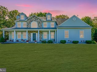 157 Hemlock Dr, New Egypt, NJ 08533