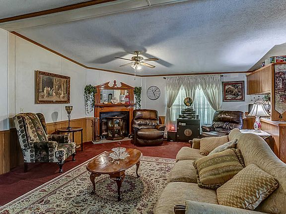 5th image of 8730 Downey Ln