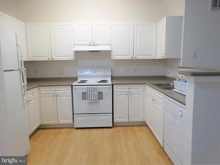 3003 Nicosh Cir #3108 — Photo 7