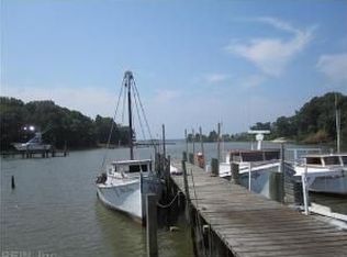 6492 Williams Landing Rd, Hayes, VA 23072