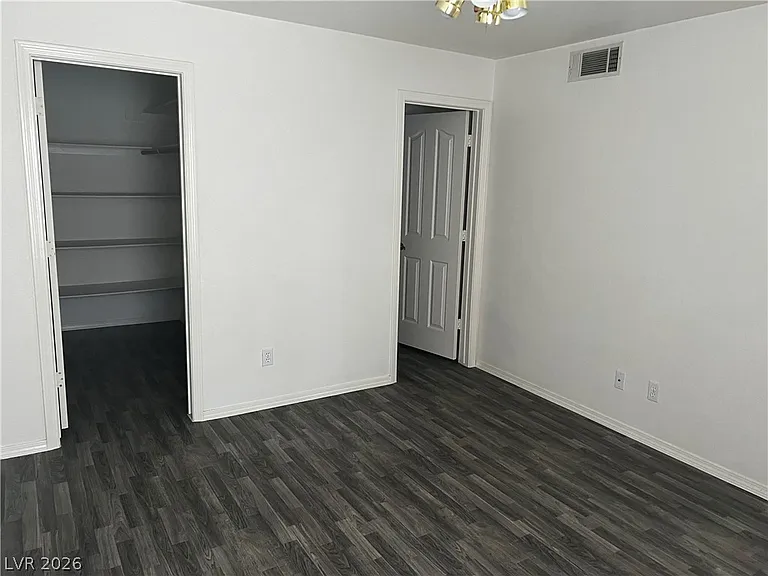 701 Capri Dr #11B — Photo 19