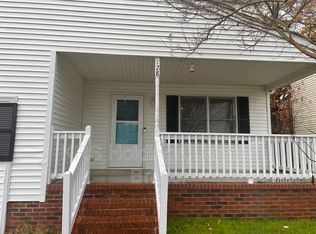 128 Old Thompson Ave, West Pt, VA 23181