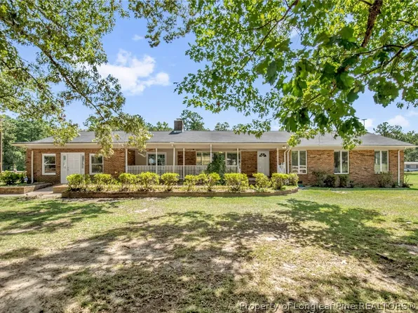 2714 Bethel Baptist Rd, Spring Lake, NC 28390