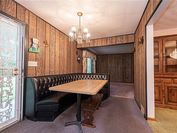 5th image of 492 Smiths Ferry Rd