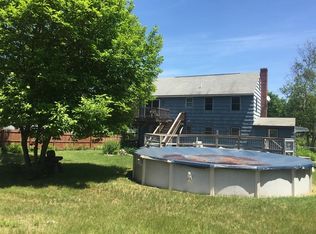 17 Elm St, Monson, MA 01057