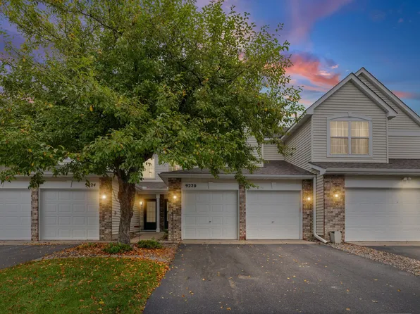 9220 Merrimac Ln N, Maple Grove, MN 55311