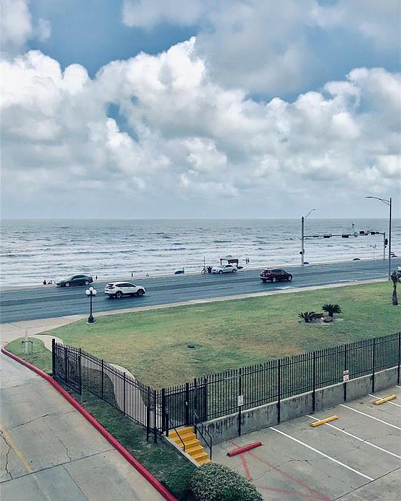 1st image of 6300 Seawall Blvd