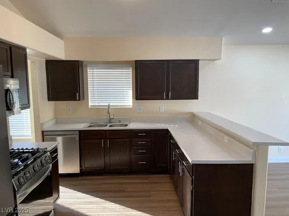 7740 Wedlock Ln, Las Vegas, NV 89129