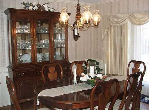4th image of 2505 Whispering Oaks Cir