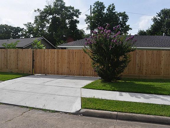 4th image of 4837 Kingfisher Dr