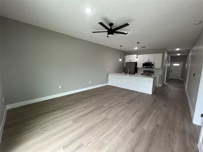 12128 Henley Ave — Photo 13