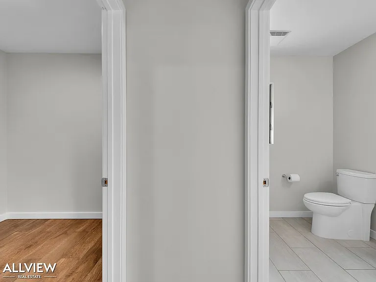 16216 Orchard Bend Rd — Photo 42