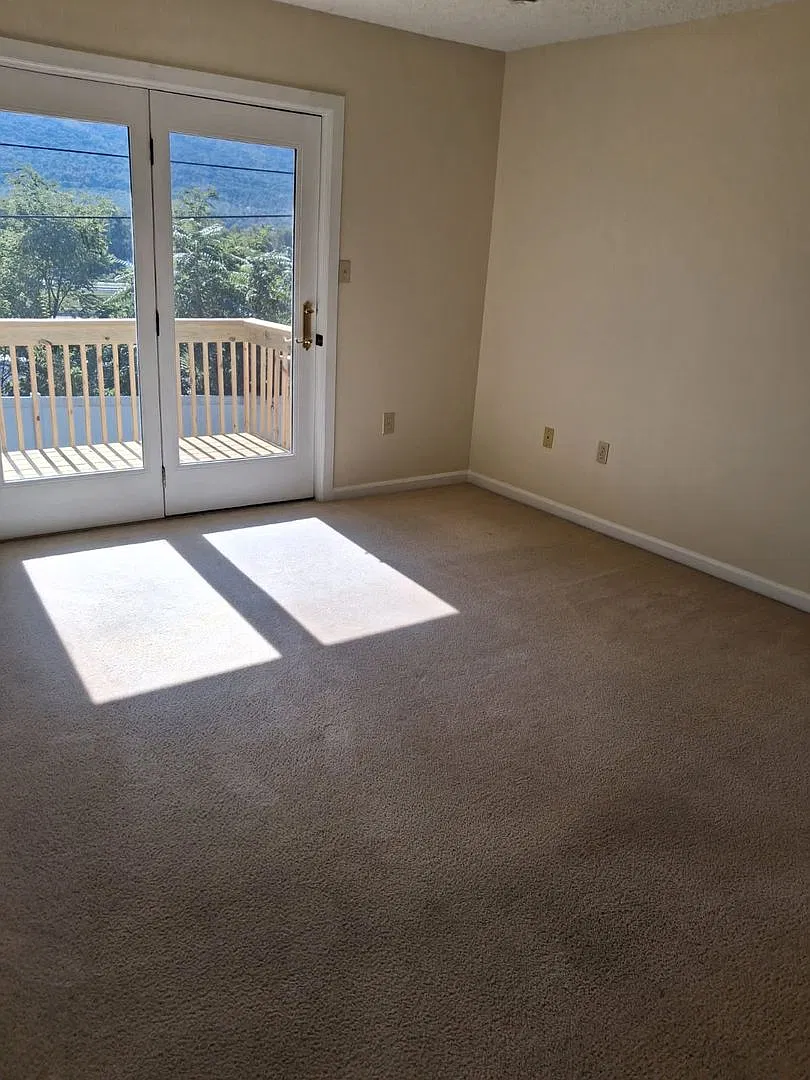 Edercrest Apartments — Photo 4