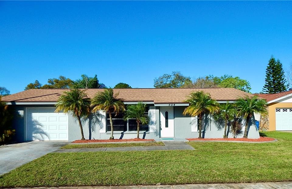 1st image of 504 Driftwood Cir W