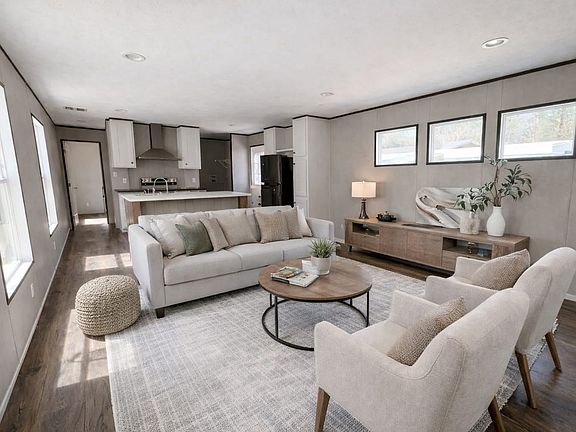 3rd image of 3120 SE 10th Ave #3