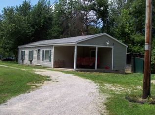 515 Cherry Springs Rd, Munfordville, KY 42729