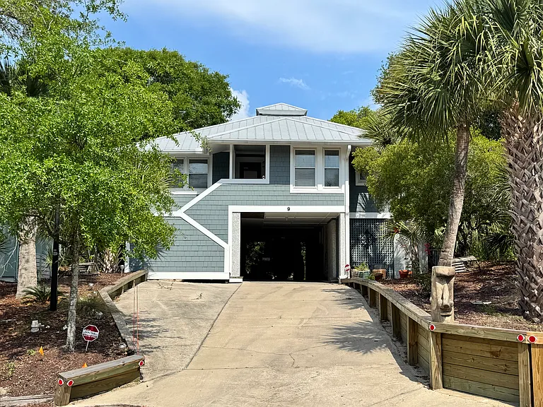 9 Ocean Park Ct — Photo 2