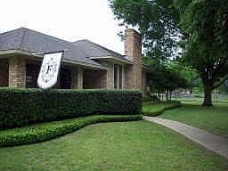 1st image of 424 Carter Dr