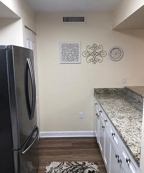 5673 Ashton Lake Dr — Photo 10