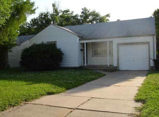 1823 S Spruce St, Wichita, KS 67211