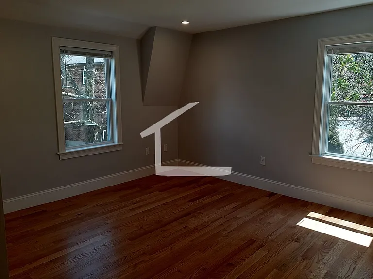 18 Bothwell Rd #4 — Photo 6