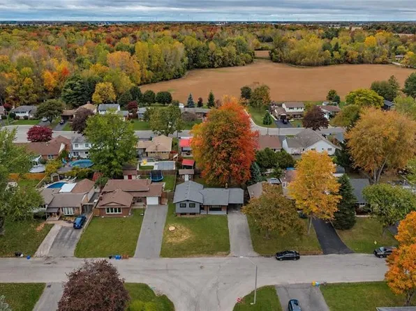 301 Brookfield Blvd, Dunnville, ON N1A 1L7