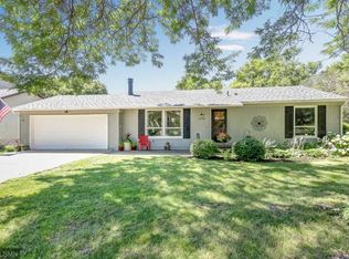 112319 Baxter Ct, Chaska, MN 55318