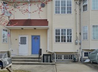 99 Sumner Pl, Staten Island, NY 10301