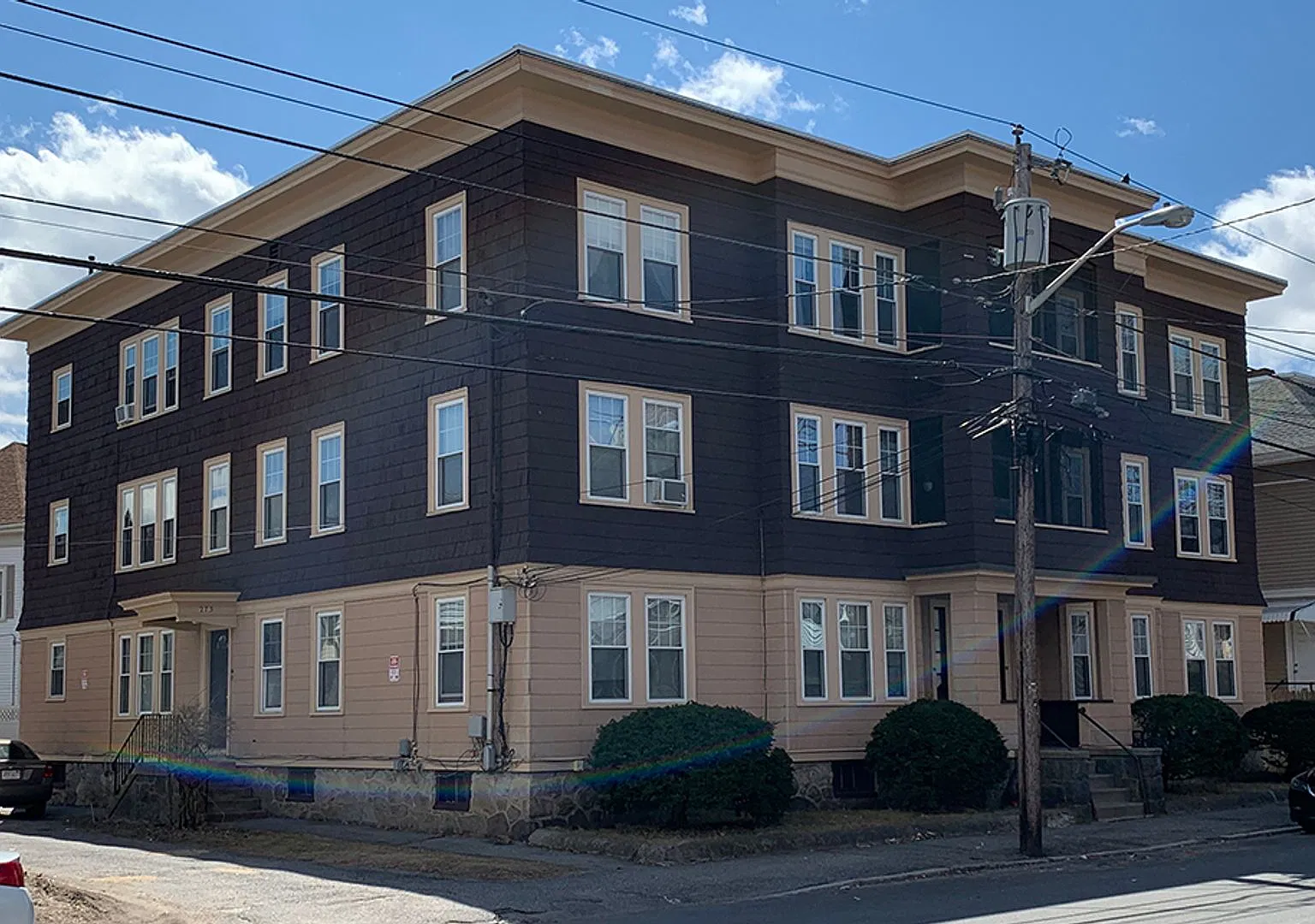 273-279 Andover Street — Photo 1