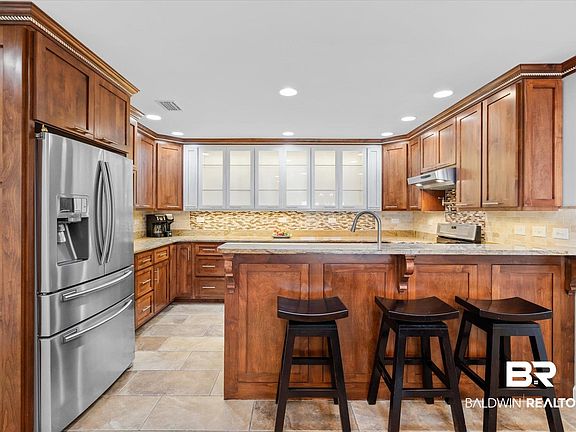 5th image of 5275 Wolfhead Ave