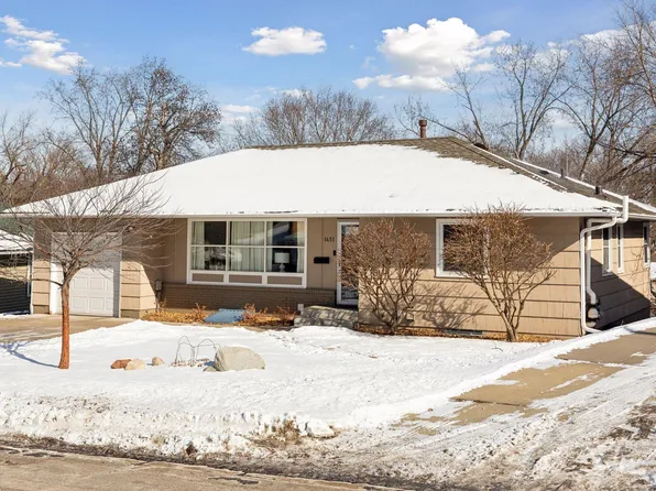 1451 Hillsboro Ave S, Saint Louis Park, MN 55426