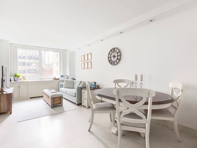 212 E 47th St APT 6D, New York, NY, 10017