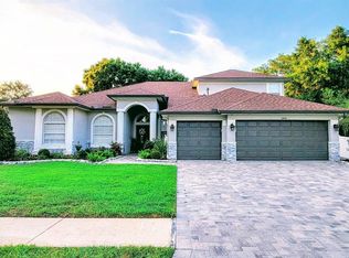 5433 Winhawk Way, Lutz, FL 33558