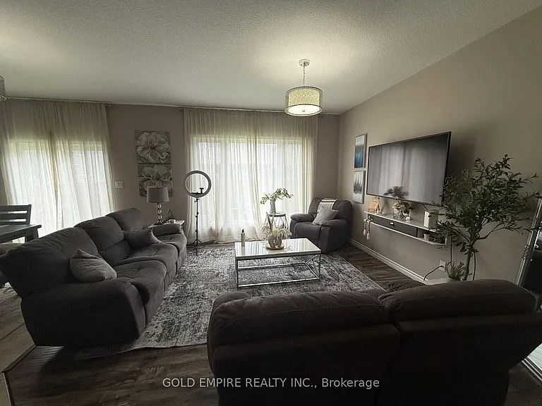 3270 Singleton Ave #21 — Photo 14