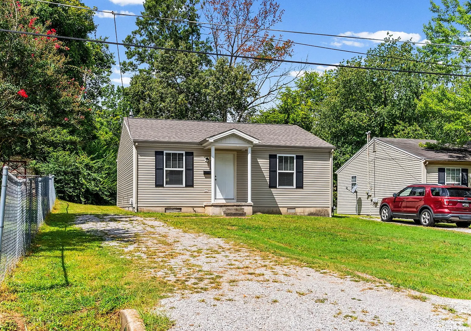 3 Bedroom / 1 Bathroom Home — Photo 2