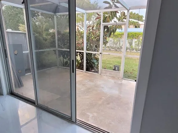 20873 NW 3RD Lane, Pembroke Pines, FL 33029