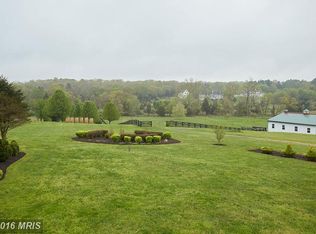 8904 Brink Rd, Gaithersburg, MD 20882