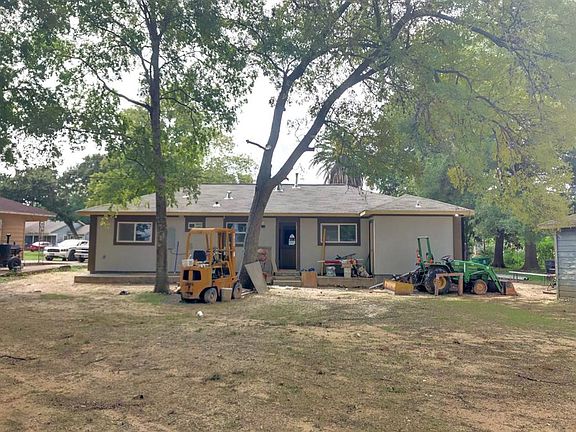 5th image of 4846 Bellnole Dr