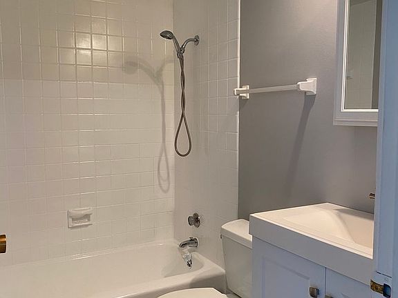 5th image of 9841 S Cicero Ave #2N