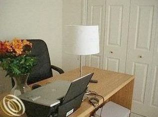 28124 Fortson Ln #44, Inkster, MI 48141