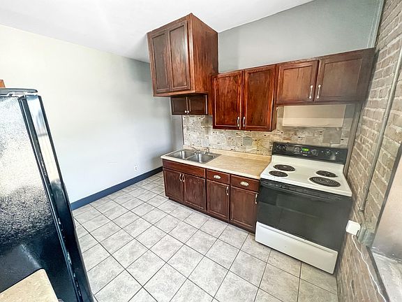 3rd image of 3400 Troost Ave Ste 201