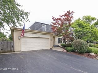 3405 River Falls Dr, Northbrook, IL