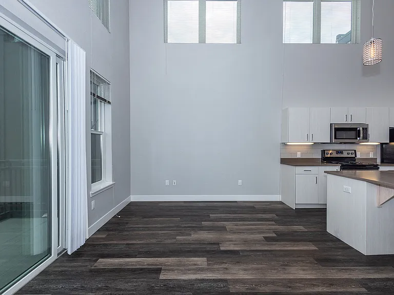Jux Apartments — Photo 43