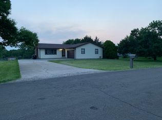4539 NW Netherland Dr, Topeka, KS 66618