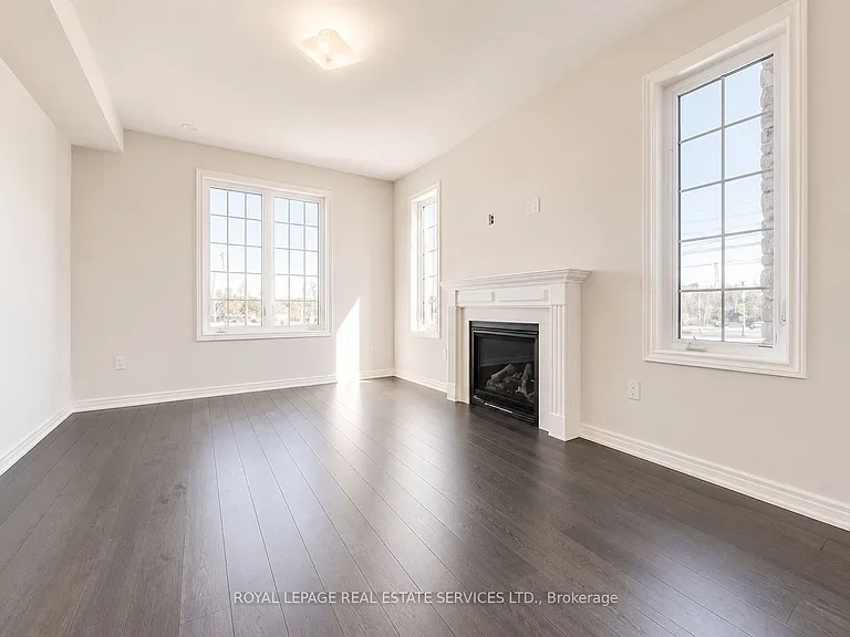 539 Settlers Rd W — Photo 7