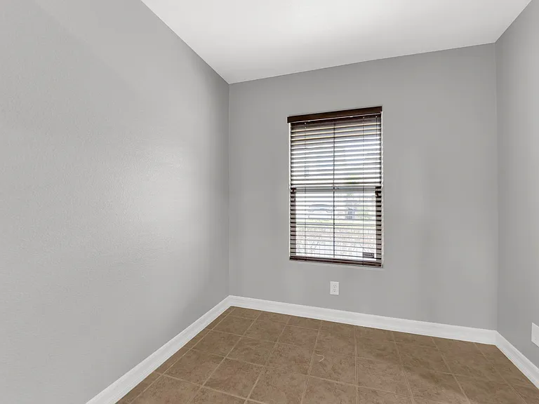 7470 Margollini St — Photo 22