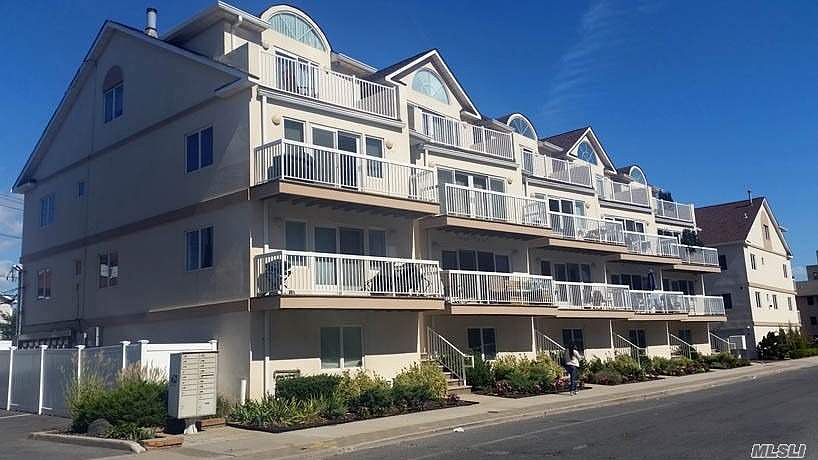 1st image of 119 W Broadway #201