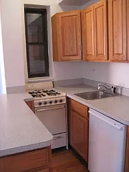 Rented by Tower Brokerage