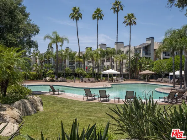 5515 Canoga Ave APT 230, Woodland Hills, CA 91367