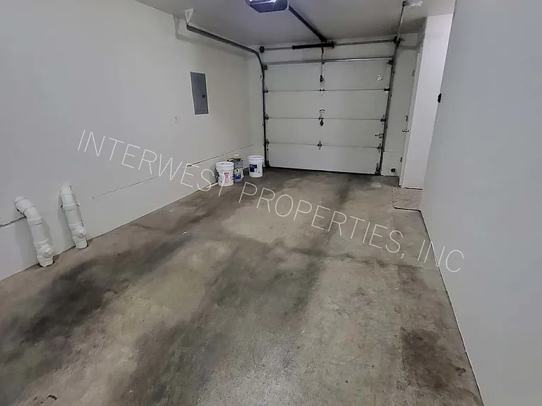 520 NE 128th Ave #5 — Photo 13
